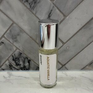 Dossier Aquatic Vanilla Perfume - Silver Cap